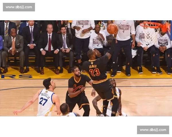 詹姆斯领衔鏖战猛龙东部宿敌对决再现季后赛统治力传奇舞台巅峰时刻